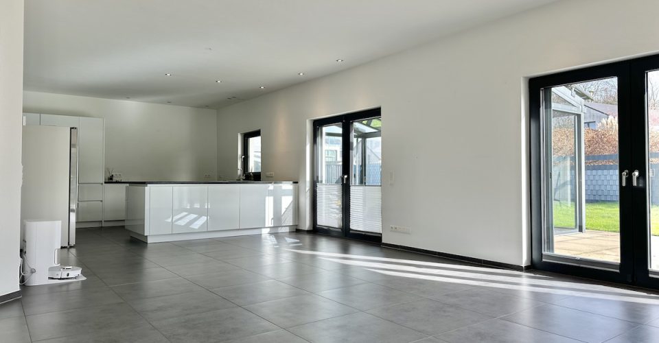 Küche mit Essbereich