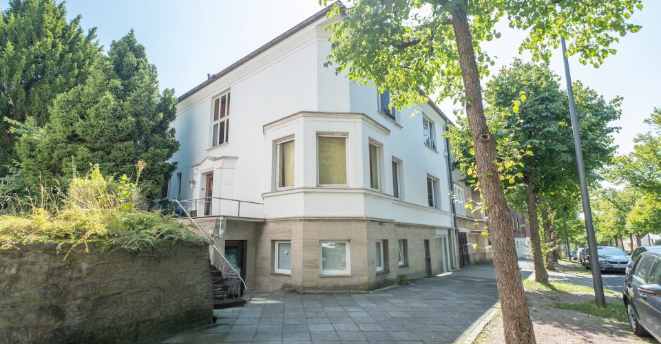 Straßenansicht