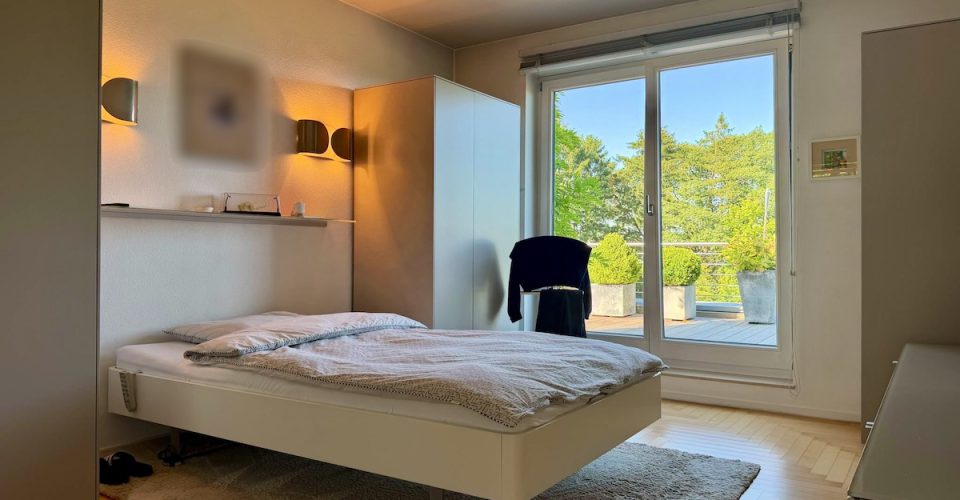 Schlafzimmer 1