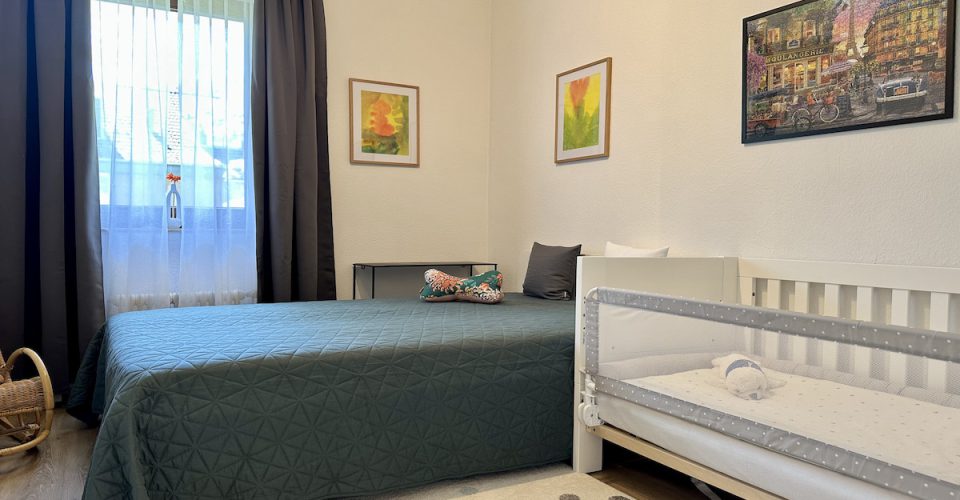 Schlafzimmer 2